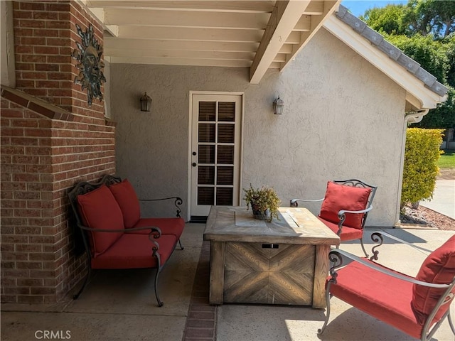 2622 Chauncy Pl, Riverside, CA 92506 - view of patio featuring an outdoor living space