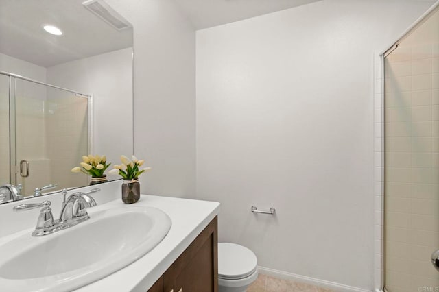 2333 Verano Way, Vista, CA 92081 - full bath with vanity and tiled shower