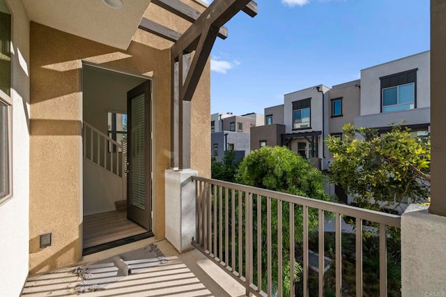 2333 Verano Way, Vista, CA 92081 - balcony featuring a residential view