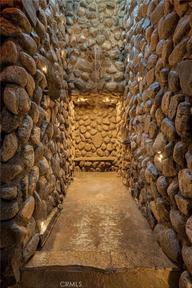 969 Oak Dr, Crestline, CA 92325 - view of wine room