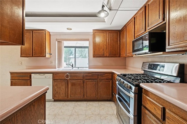 944 Auburn Rd, San Dimas, CA 91773 - photo 10