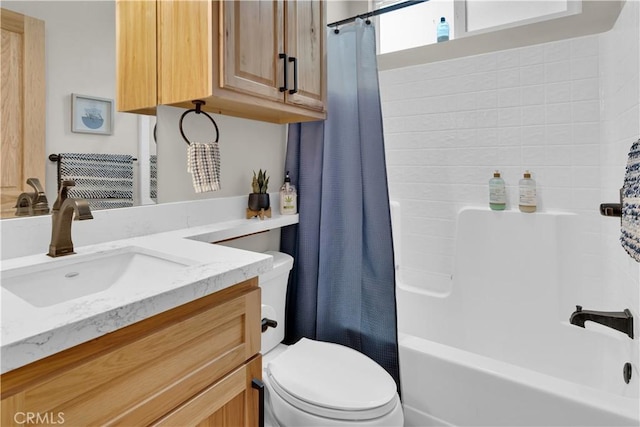 2583 Oak Shores Dr, Bradley, CA 93426 - full bathroom featuring vanity and shower / tub combo