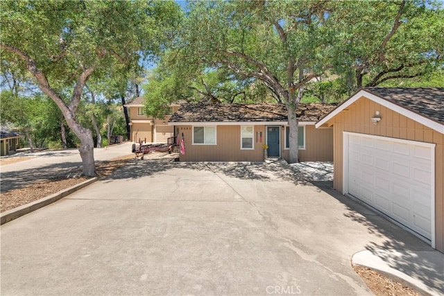 2583 Oak Shores Dr, Bradley, CA 93426 - view of front of home featuring driveway and a garage