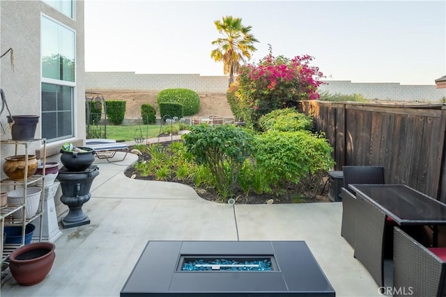 20642 Iris Canyon Rd, Riverside, CA 92508 - fenced backyard with a fire pit and a patio