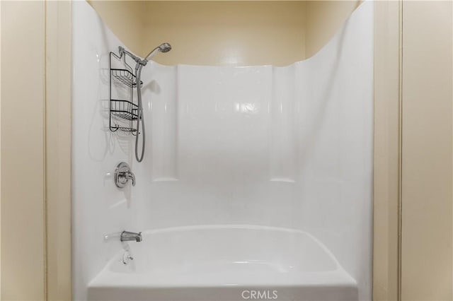 5530 Ackerfield Ave Unit 206, Long Beach, CA 90805 - full bathroom with tub / shower combination