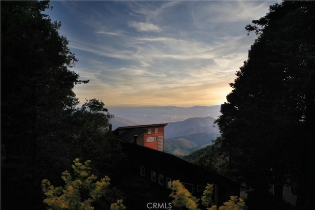 28527 Willow Rd, Lake Arrowhead, CA 92385 - mountain view