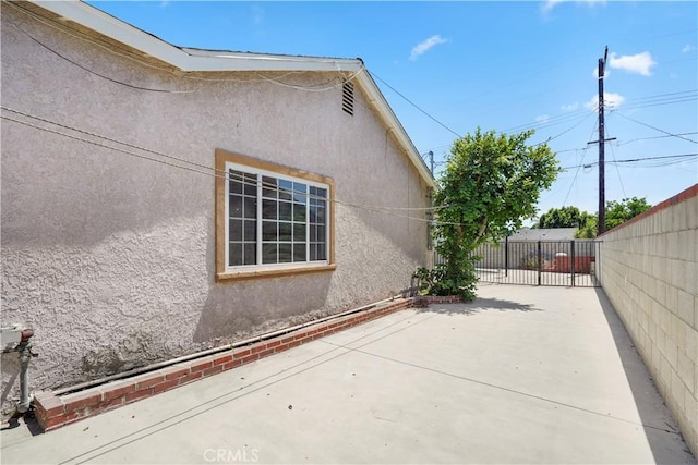 10265 Lev Ave, Arleta, CA 91331 - view of patio