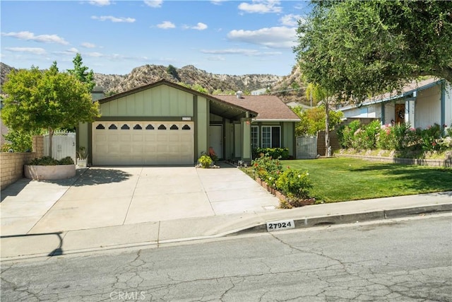 27924 Gold Hill Dr, Castaic, CA 91384 - photo 2