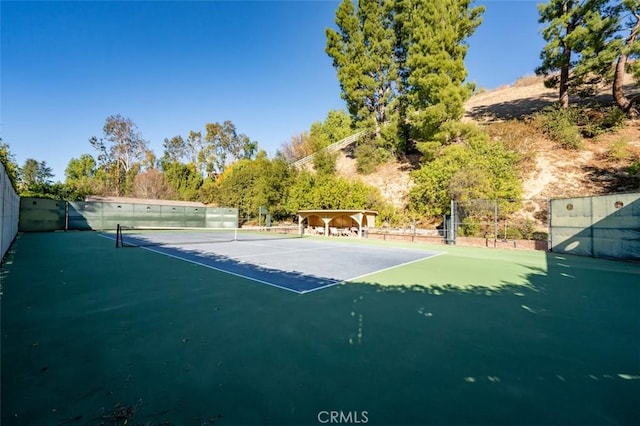 5250 Scott Robertson Rd, Hidden Hills, CA 91302 - view of tennis court