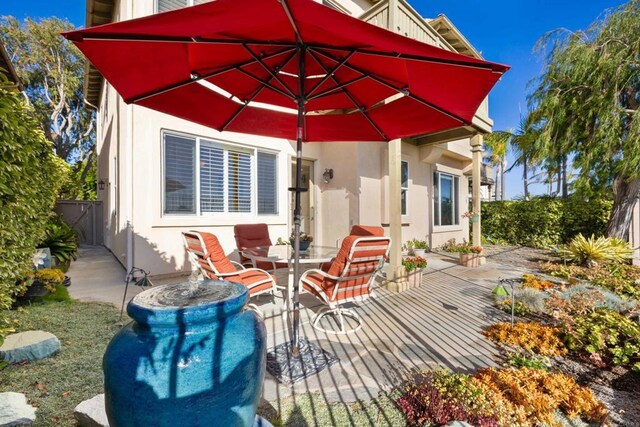 7243 Surfbird Cir, Carlsbad, CA 92011 - view of patio / terrace