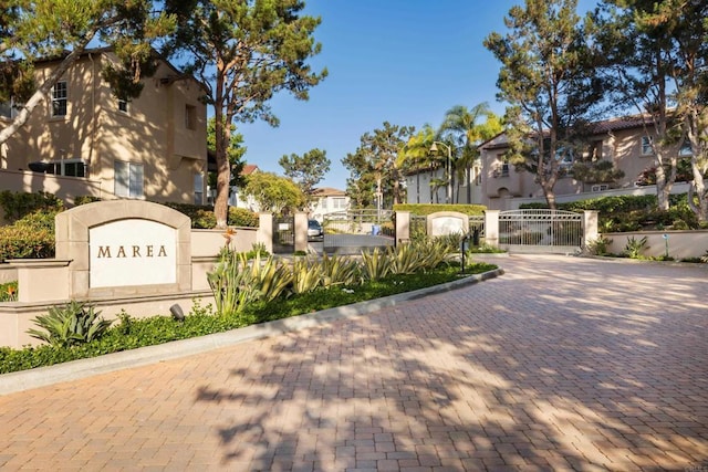 7243 Surfbird Cir, Carlsbad, CA 92011 - community / neighborhood sign with a gate and a residential view