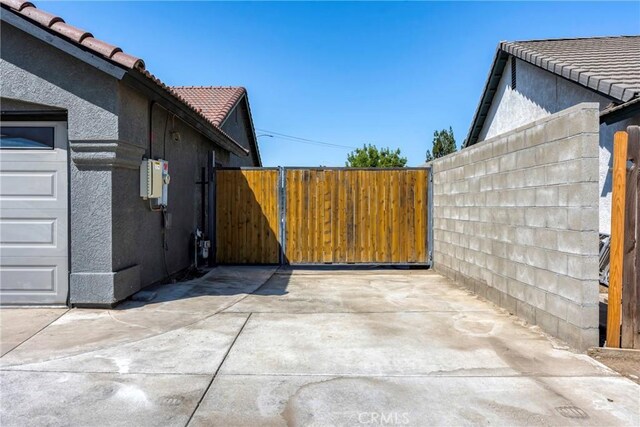 12017 Hannah Denise Ave, Bakersfield, CA 93312 - photo 53