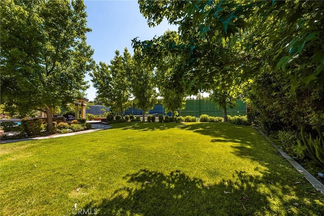 571 N Turnabout Rd, Orange, CA 92869 - photo 35