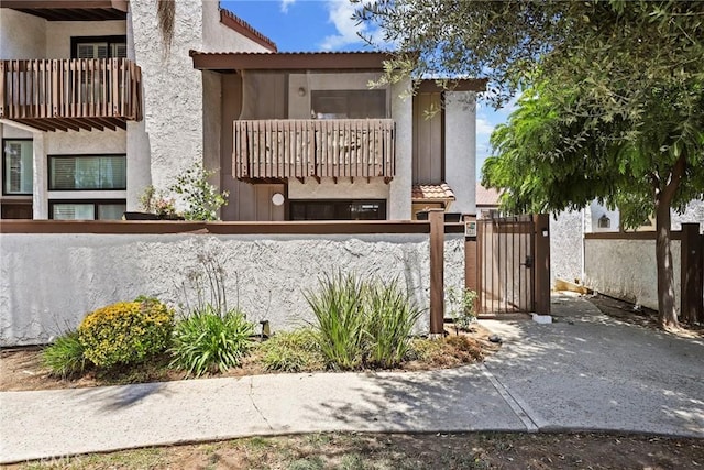 21535 Erwin St Unit 131, Woodland Hills, CA 91367 - photo 1