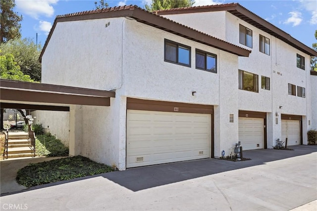 21535 Erwin St Unit 131, Woodland Hills, CA 91367 - photo 2