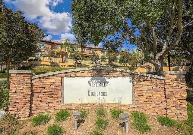 374 E Hilltop Way, Thousand Oaks, CA 91362 - view of community / neighborhood sign