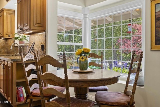 2547 Stokes Canyon Rd, Calabasas, CA 91302 - photo 13