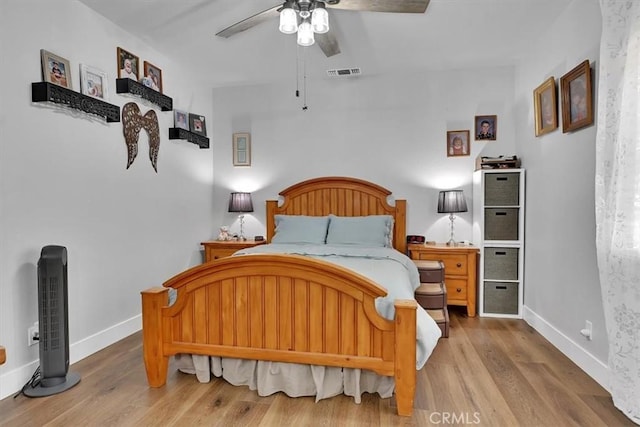 10784 Cole Way, Grass Valley, CA 95945 - bedroom featuring wood finished floors and a ceiling fan