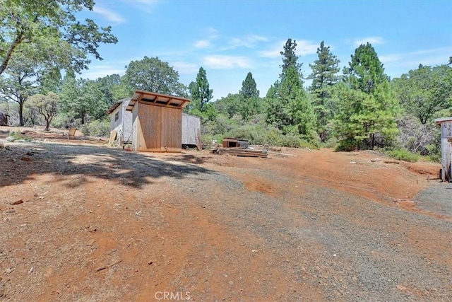 10784 Cole Way, Grass Valley, CA 95945 - view of yard with a storage shed