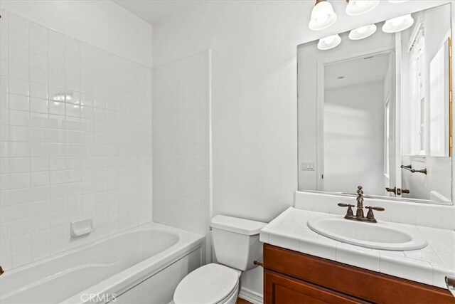 31521 Paseo Campeon, San Juan Capistrano, CA 92675 - full bath with vanity and shower / washtub combination
