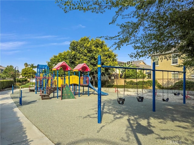 4564 Vincent Way, Riverside, CA 92501 - view of community playground