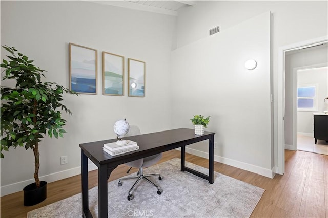 9712 Saloma Ave, North Hills, CA 91343 - office space with light wood finished floors and baseboards