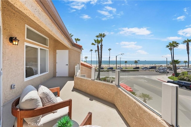 2000 Pacific Coast Hwy Unit 313, Huntington Beach, CA 92649 - balcony featuring a water view