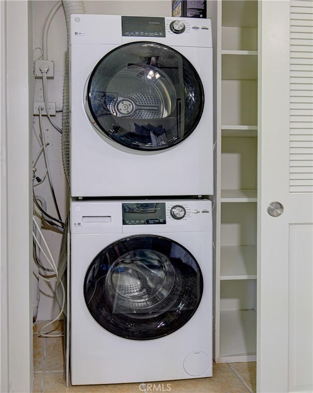 2164 Via Mariposa E Unit D, Laguna Woods, CA 92637 - washroom with estacked washer and dryer