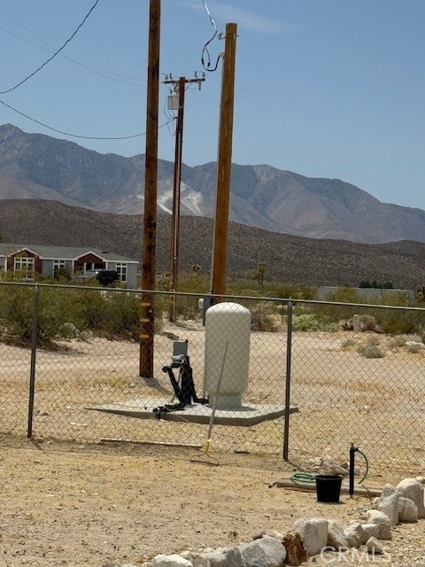 36160 Palm Rd, Lucerne Valley, CA 92356 - photo 20
