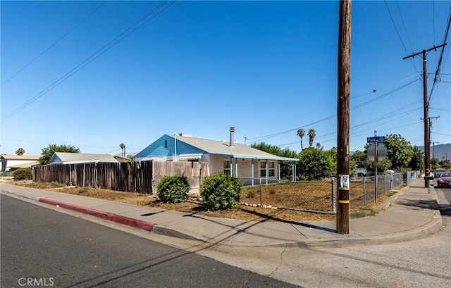 10650 Coloma St, Loma Linda, CA 92354 - photo 5
