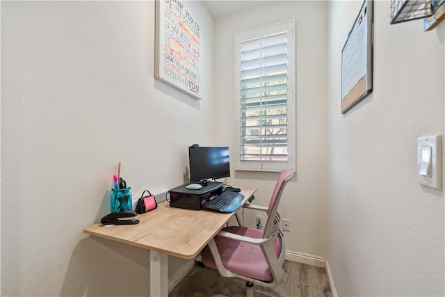 2848 E Berry Loop Privado Unit 52, Ontario, CA 91761 - office space with wood finished floors and baseboards