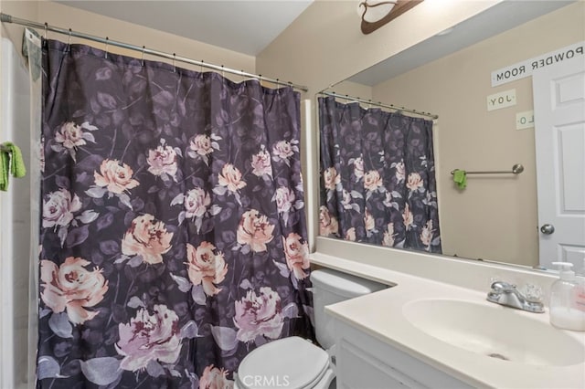 15460 Guava Way, Victorville, CA 92394 - full bath featuring vanity and curtained shower