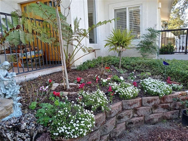 9230 Las Lomas Ave, Atascadero, CA 93422 - view of yard