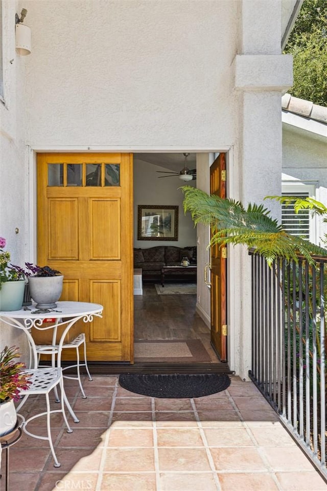 9230 Las Lomas Ave, Atascadero, CA 93422 - view of exterior entry featuring stucco siding