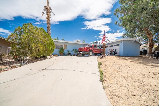 61497 Valley View Dr, Joshua Tree, CA 92252 - view of front of home featuring stucco siding