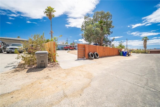 61497 Valley View Dr, Joshua Tree, CA 92252 - view of asphalt road