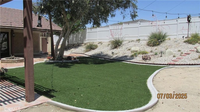 19824 Yucca Loma Rd, Apple Valley, CA 92307 - view of yard