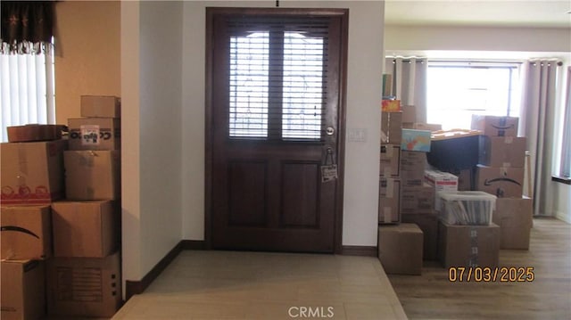 19824 Yucca Loma Rd, Apple Valley, CA 92307 - foyer with plenty of natural light