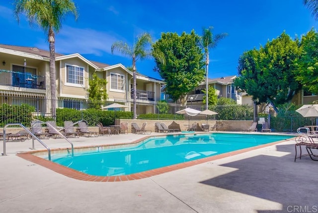 3635 Grove St Unit 268, Lemon Grove, CA 91945 - community pool with a patio area