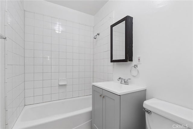 841 W 5th, San Pedro, CA 90731 - bathroom with vanity and shower / bathtub combination