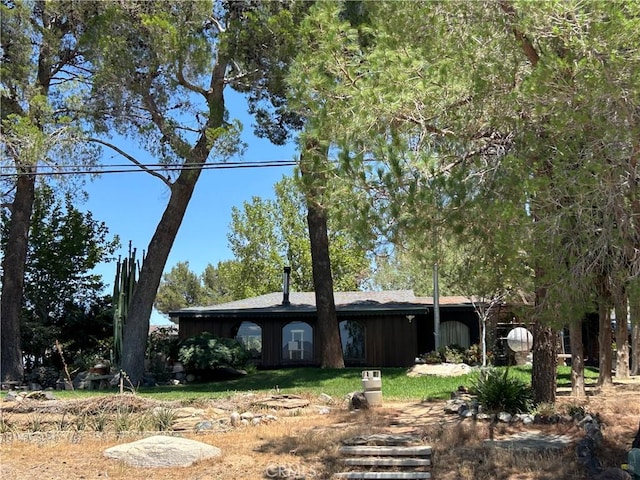 4819 Columbia Way, Lancaster, CA 93536 - view of front of property