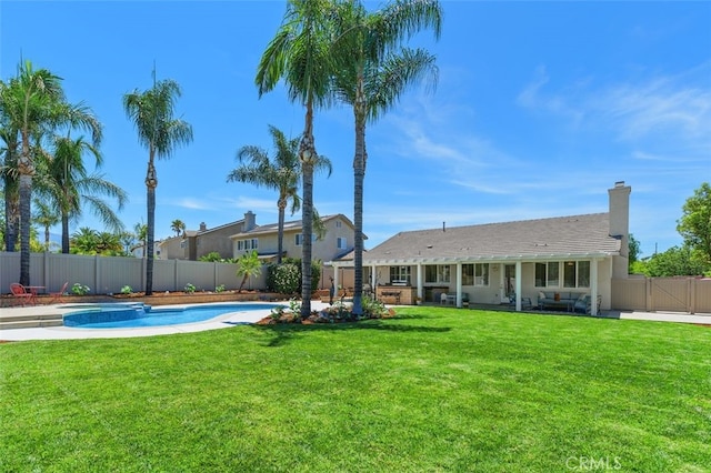 1647 Naranjo Ct, Redlands, CA 92374 - fenced backyard with a patio area