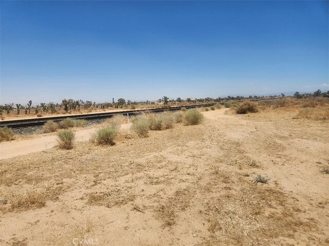 11 Wolf, Phelan, CA 92371