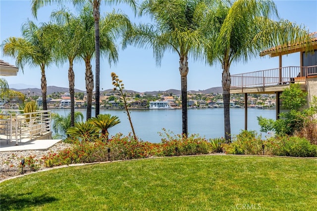 29795 Eagle Point Dr, Canyon Lake, CA 92587 - photo 2