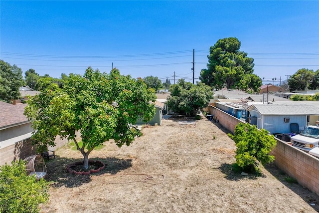 18934 San Bernardino Ave, Bloomington, CA 92316 - view of yard