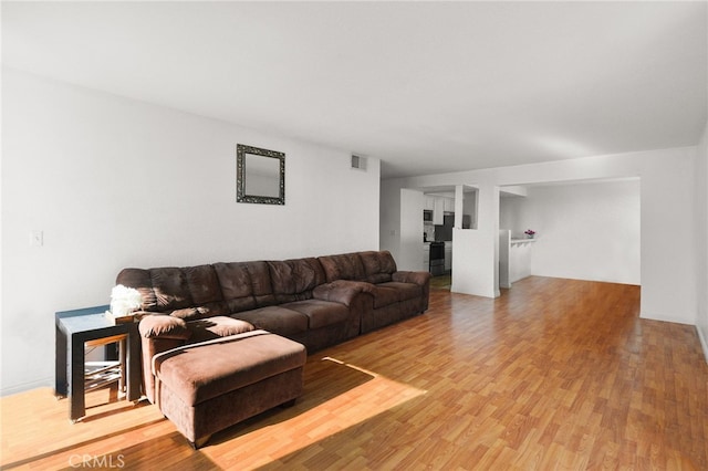 911 N Kings Rd Unit 310, West Hollywood, CA 90069 - living area with light wood-type flooring