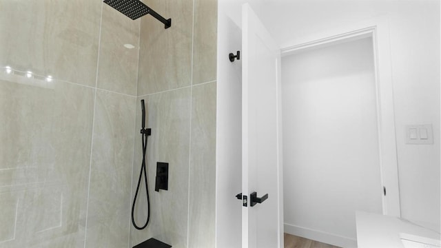 5122 Coban St, San Diego, CA 92114 - full bathroom with tiled shower