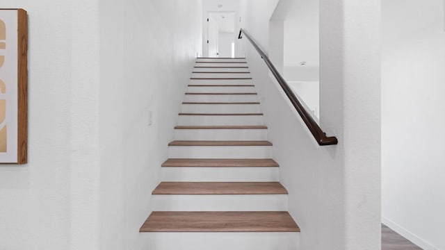 5122 Coban St, San Diego, CA 92114 - view of staircase
