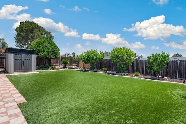 2549 Esperanza St, San Bernardino, CA 92410 - fenced backyard with a storage unit