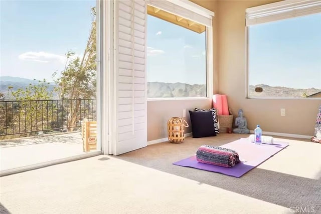 8075 Quail Trl, Yucca Valley, CA 92284 - sunroom featuring plenty of natural light